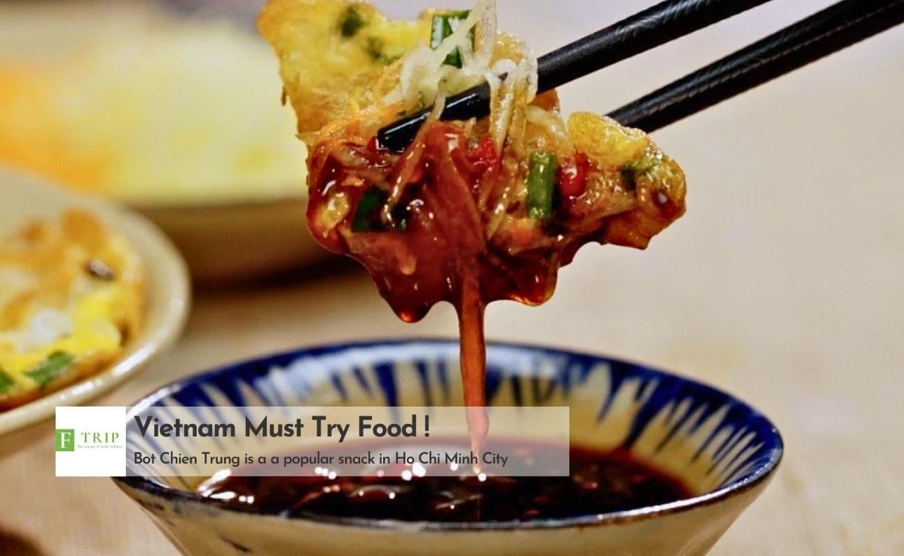 Bot Chien Trung is one of the famous street food in Vietnam (Source: Internet)