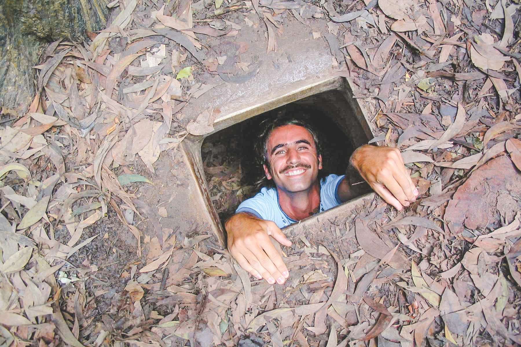Visiting Cu Chi Tunnels in Vietnam itinerary (Source: Internet)